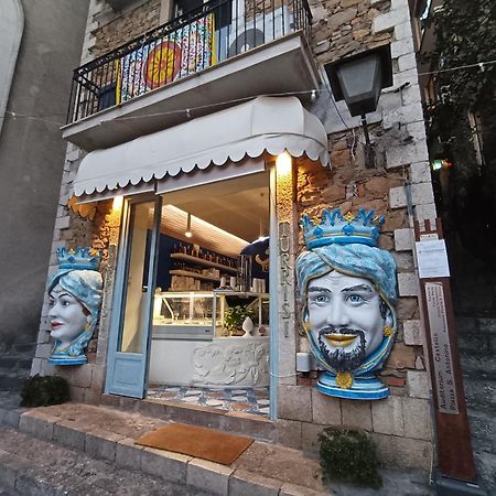 הוילה טאורמינה Casa Angioletta מראה חיצוני תמונה